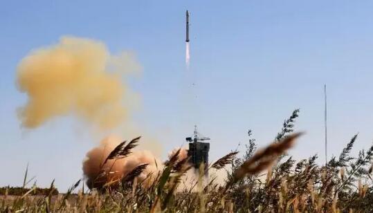 我国首颗林业卫星发射成功 林业管理进入新阶段